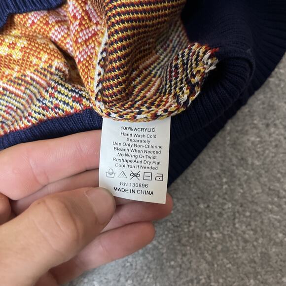 Miller Lite Sweater Mens Medium Fair Isle Geometric Christmas Drinking Beer - Picture 6 of 7